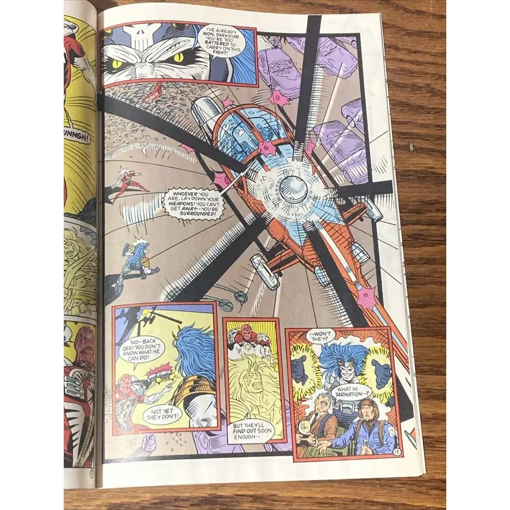 DC Comics Darkstars #9 June 1993 Travis Charest Cover